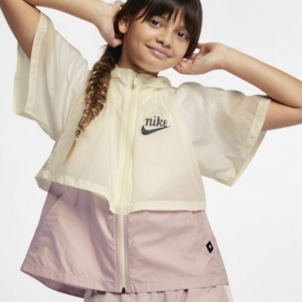 Girls Nike Windrunner Half ZIp Short Sleeve Hoodie Jacket